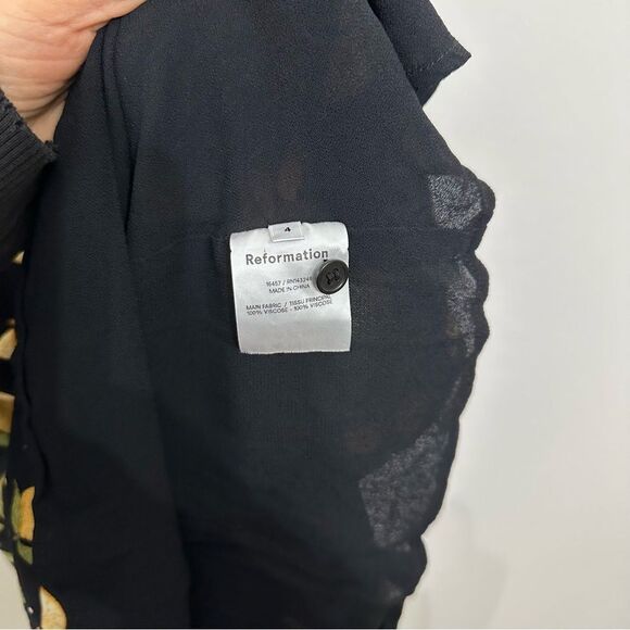 Reformation Deven Dress in Lemon Print - Picture 7 of 7